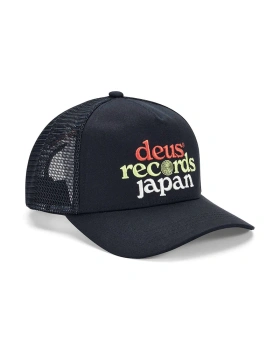 Czapka DEUS EX MACHINA Strata Trucker /Black @D261MHA198-099